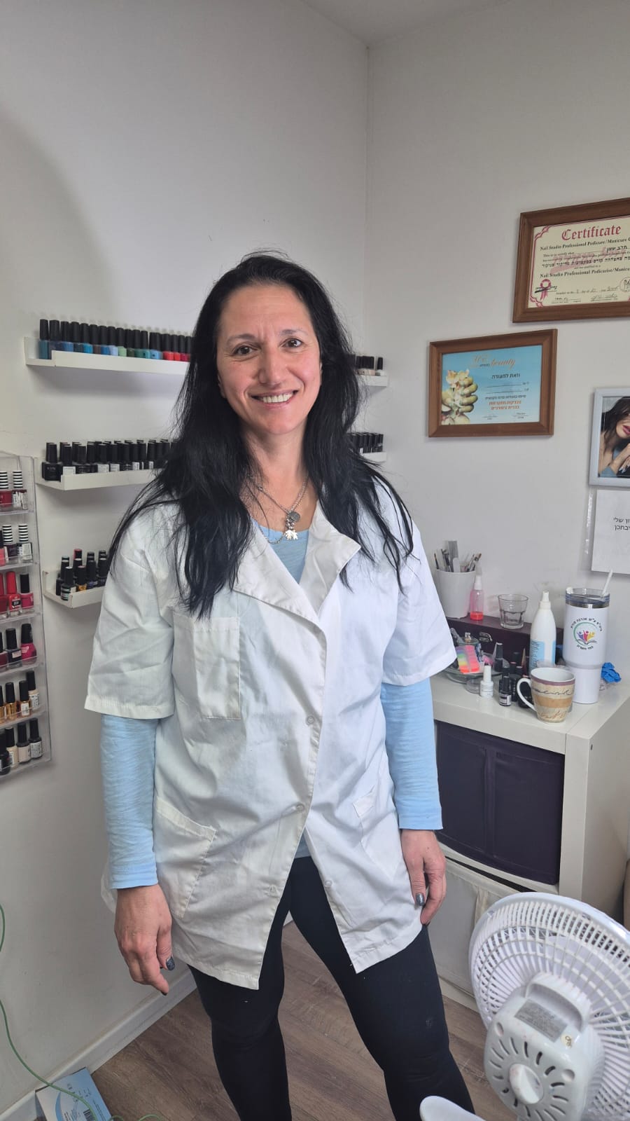 תמונה של מירב ששון מייסדת בית הספר בקליניקה הפרטית